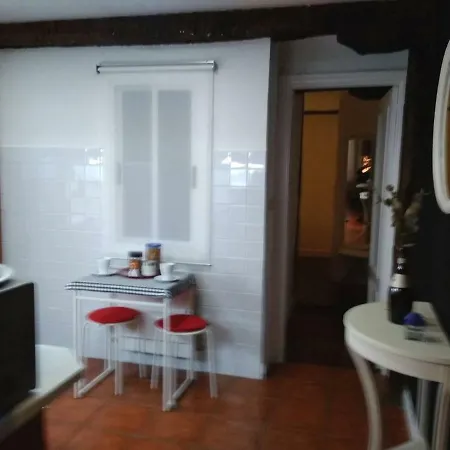Апартаменты Apartamento En Carniceria Vieja Бильбао